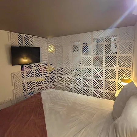 The Artist - Hypercentre *